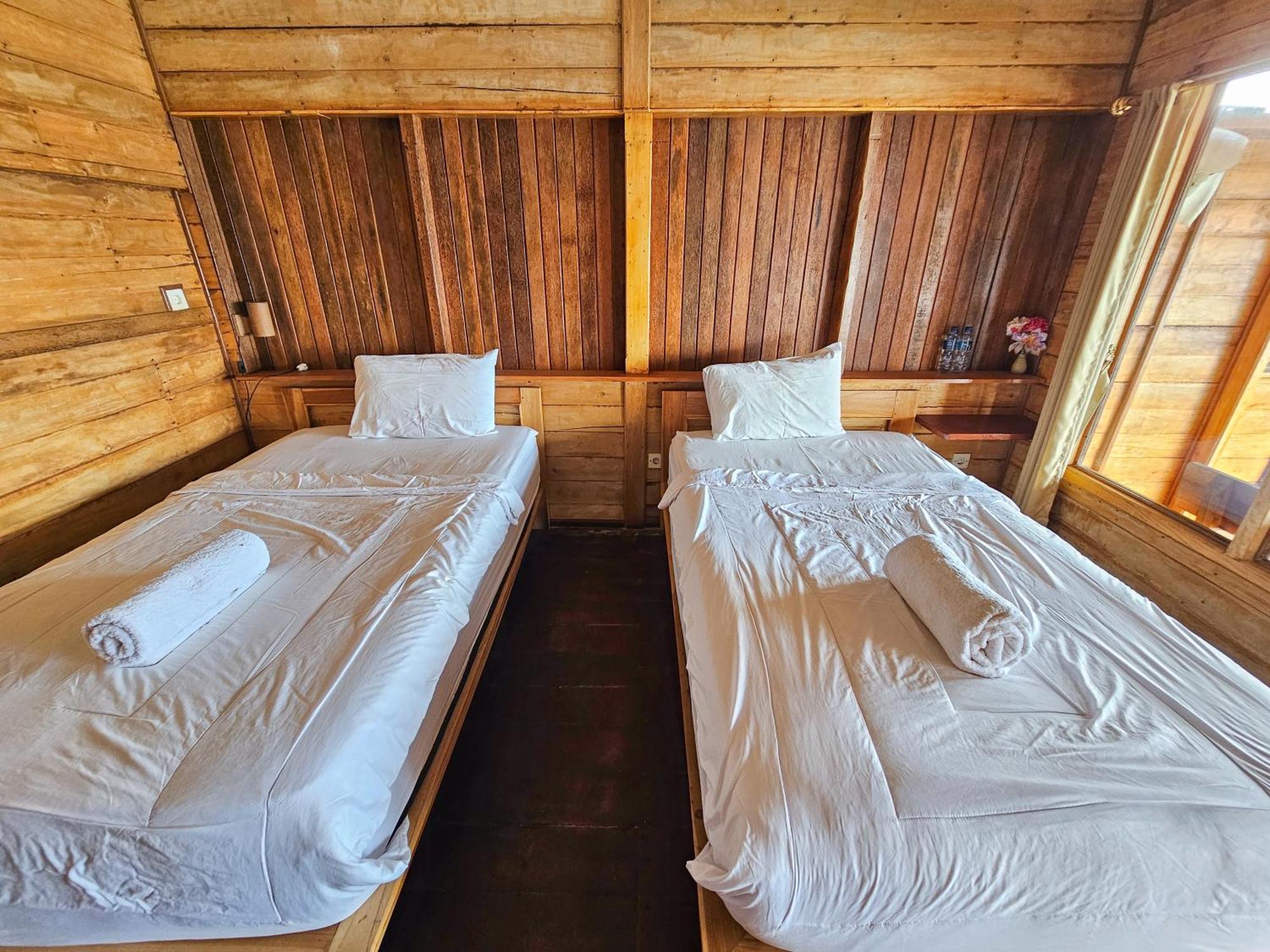 Hotel Malibu Huts à Semaya Extérieur photo